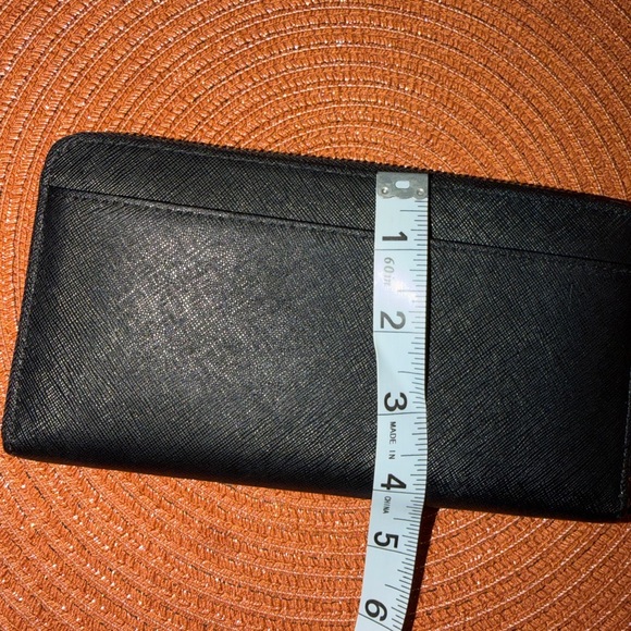 Kate Spade Black Saffiano Leather Zip-Around Accordion Wallet - Picture 5 of 9